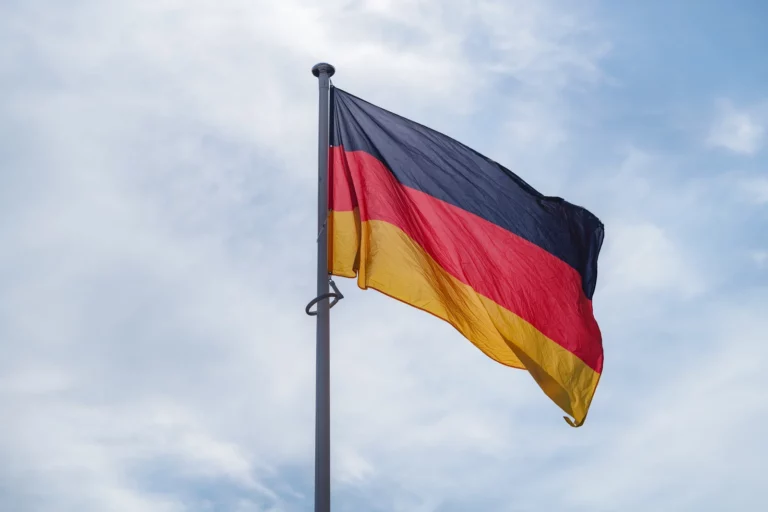Wie man effektiv deutsche Kunden gewinnt: Mehr als nur Übersetzungen